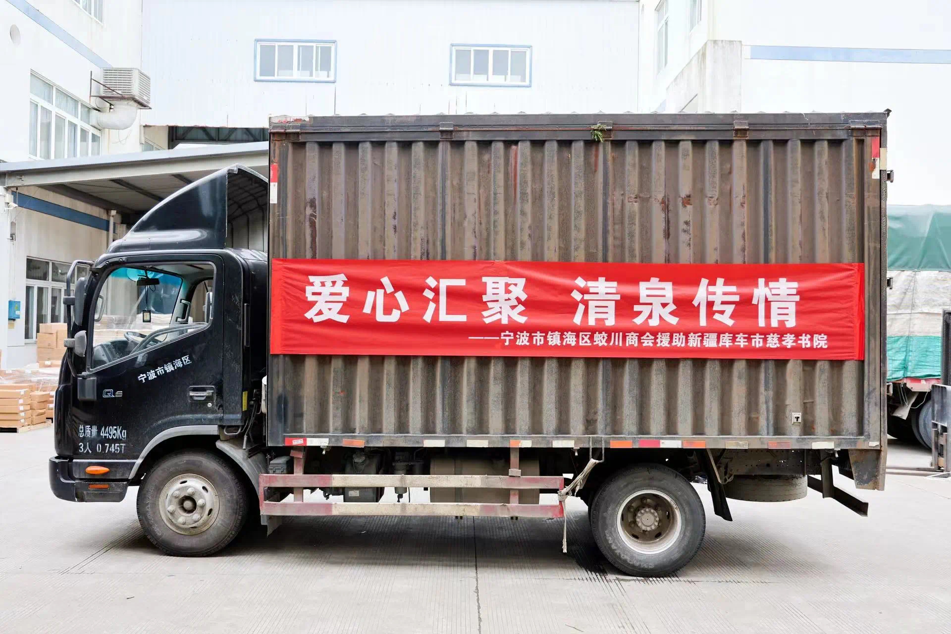 671894cd3a3b8.jpg e70c0e5f558289de5107920feff0560.jpg