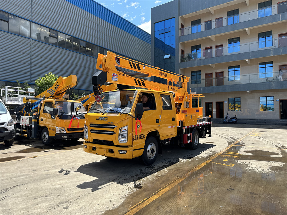 江鈴順達13.5米藍牌折臂高空作業車配置參數