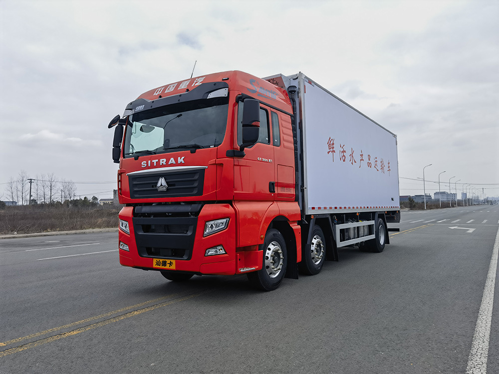 重汽汕德卡7米7鮮活魚蝦水產品運輸車